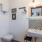 Castello Di *
