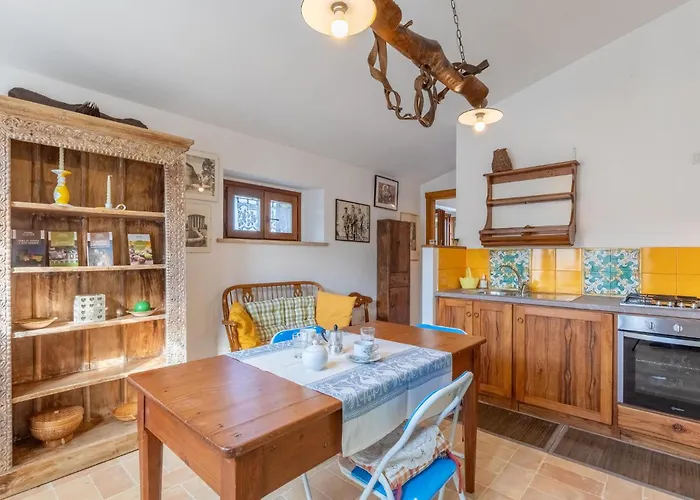 Ferienhaus Holiday Castello Di 07